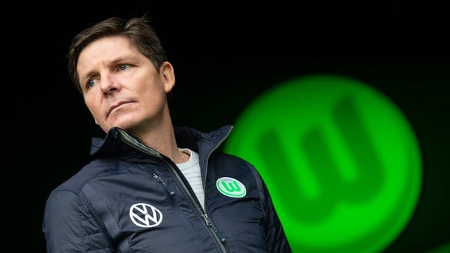Oliver Glasner ist der Trainer des VfL Wolfsburg.