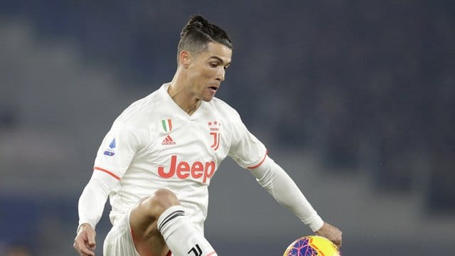 Macht wie seine Juventus-Teamkollegen während der Corona-Krise Abstriche beim Gehalt: Superstar Cristiano Ronaldo.