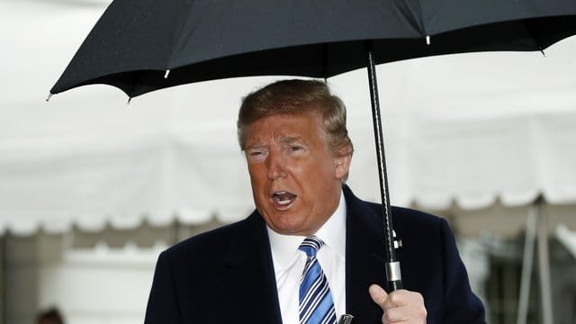 Doch keine Quarantäne für New York: US-Präsident Donald Trump ändert seine Meinung. Doch keine Quarantäne für New York: US-Präsident Donald Trump ändert seine Meinung.