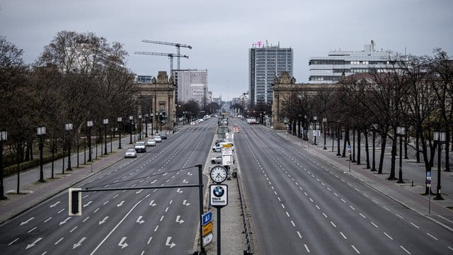 Die Straße des 17.