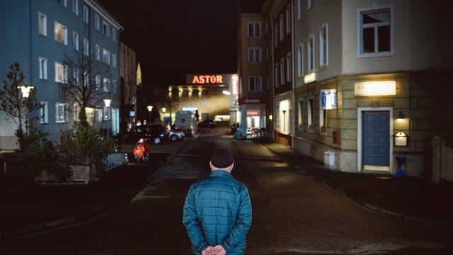 Ein letzter Blick: Die ARD-Kultserie "Lindenstraße" ist vorbei. Ein letzter Blick: Die ARD-Kultserie "Lindenstraße" ist vorbei.