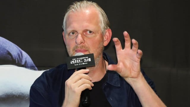 Thomas Ostermeier nutzt das Netz als Bühne.