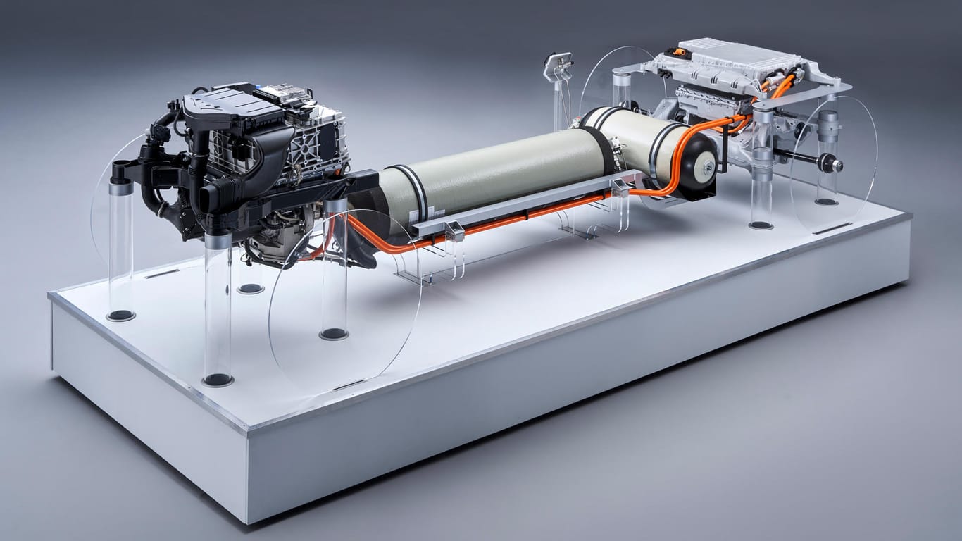 Antrieb mit Wasserstoff: BMW will in zwei Jahren eine Kleinserie des Geländewagens X5 mit Brennstoffzelle produzieren.