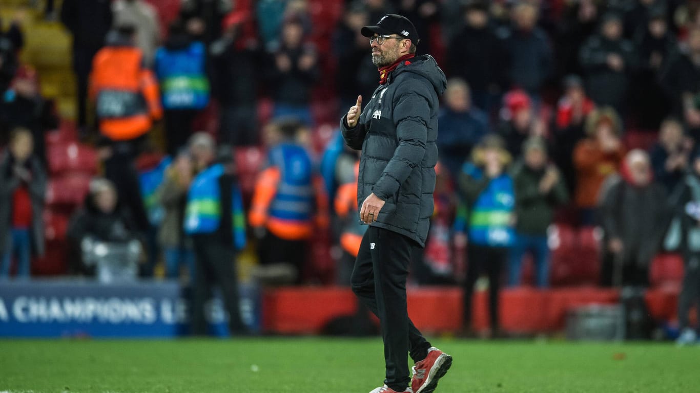 Liverpool: Trainer Jürgen Klopp und die Stadt hoffen auf den ersten Titel nach 30 Jahren.