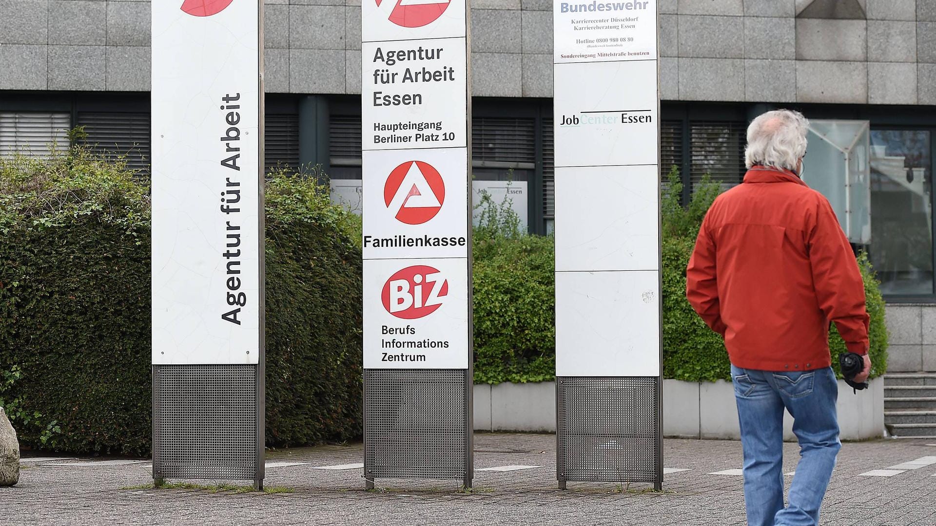 Die Agentur für Arbeit Essen: Zuletzt hat die Behörde wieder weniger Arbeitslose vermelden können. Die Agentur für Arbeit Essen: Zuletzt hat die Behörde wieder weniger Arbeitslose vermelden können.