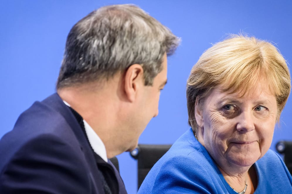 Kanzlerin Merkel, Bayerns Ministerpräsident Söder: Können die Bundesbürger derzeit mit ihrer Krisenreaktion überzeugen.