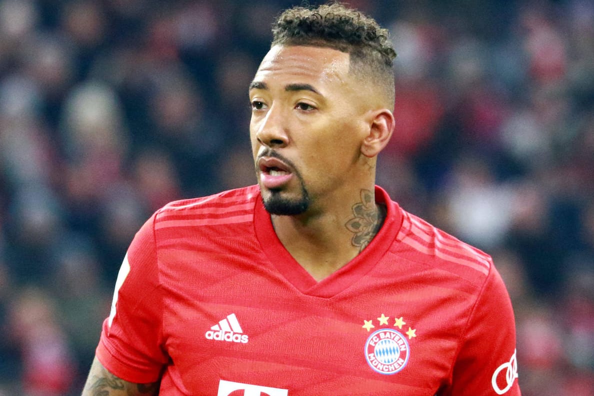 Jerome Boateng: Es ist nicht das erste Mal, dass der Bayern-Verteidiger die Tafeln unterstützt.