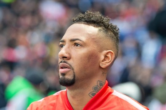 Wird seiner Vorbildrolle als Fußballstar gerecht und unterstützt die Tafeln in München und Berlin: Jérôme Boateng.