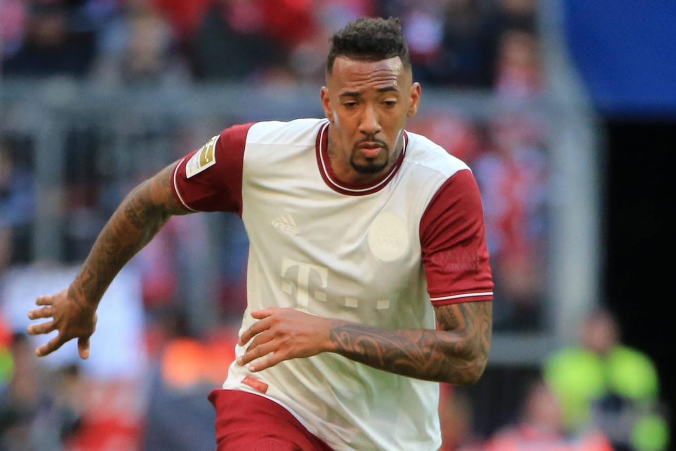 Jerome Boateng: Der Bayern-Star baute am Dienstag einen Unfall.