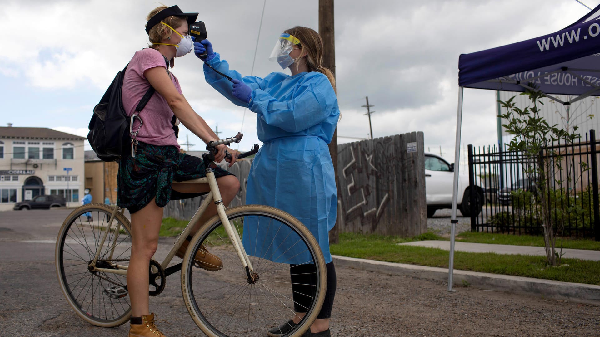 Fiebertest in New Orleans: Karneval ließ die Lage eskalieren.