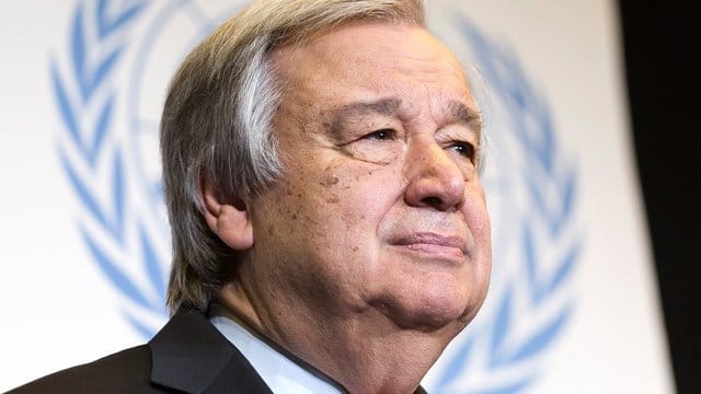 "Die Welt steht vor einer noch nie dagewesenen Prüfung", sagt UN-Chef Guterres. "Die Welt steht vor einer noch nie dagewesenen Prüfung", sagt UN-Chef Guterres.