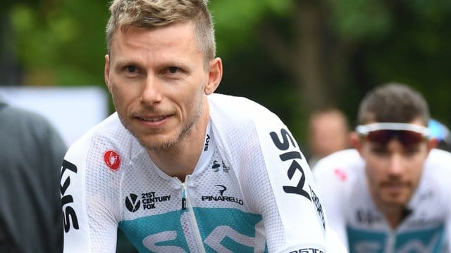 Christian Knees rechnet durch die Corona-Krise mit wirtschaftlichen Folgen für seine Sportart. Christian Knees rechnet durch die Corona-Krise mit wirtschaftlichen Folgen für seine Sportart.
