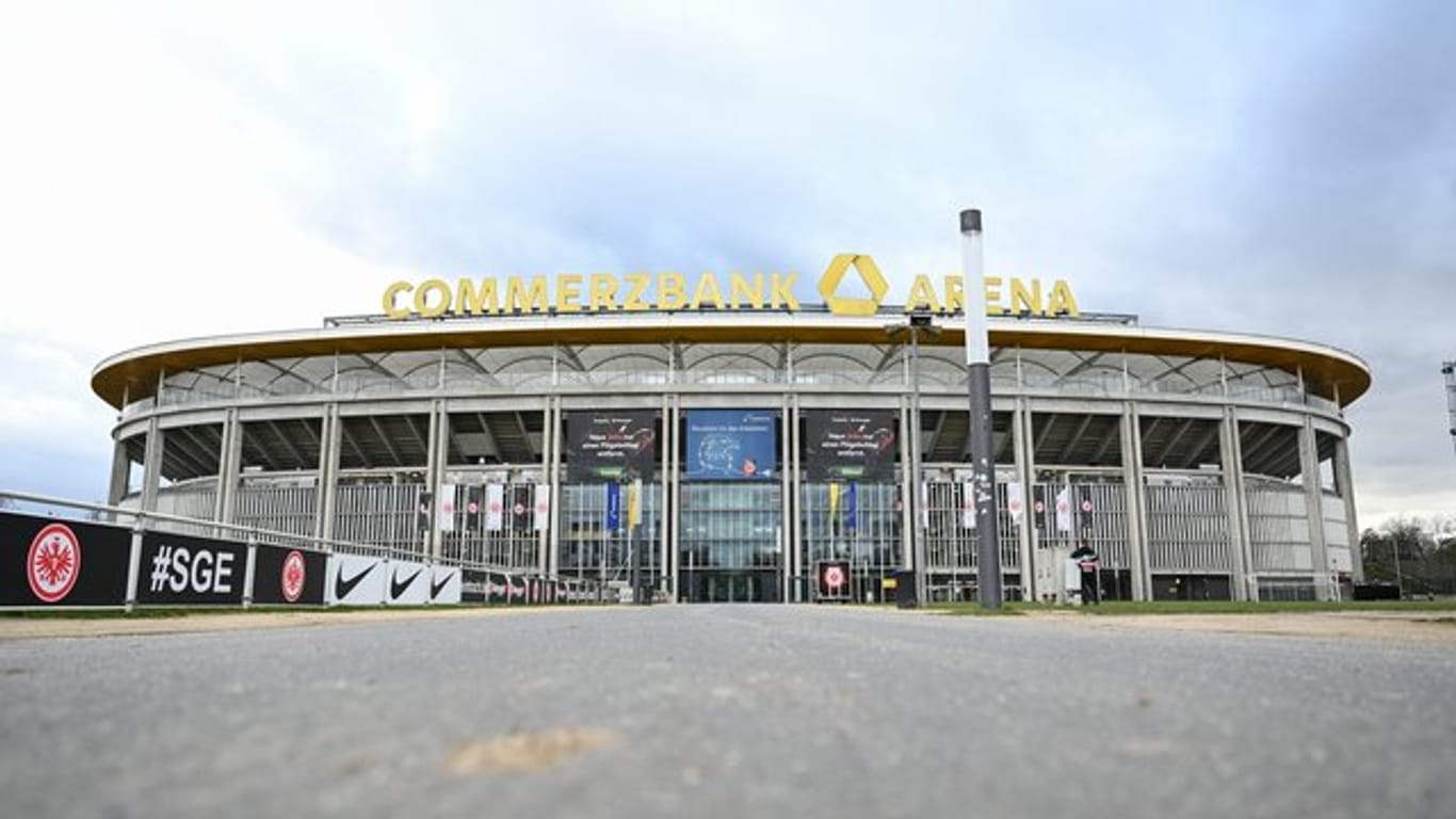 Die Commerzbank wird als Namenssponsor des Stadions von Eintracht Frankfurt von der Deutschen Bank abgelöst.