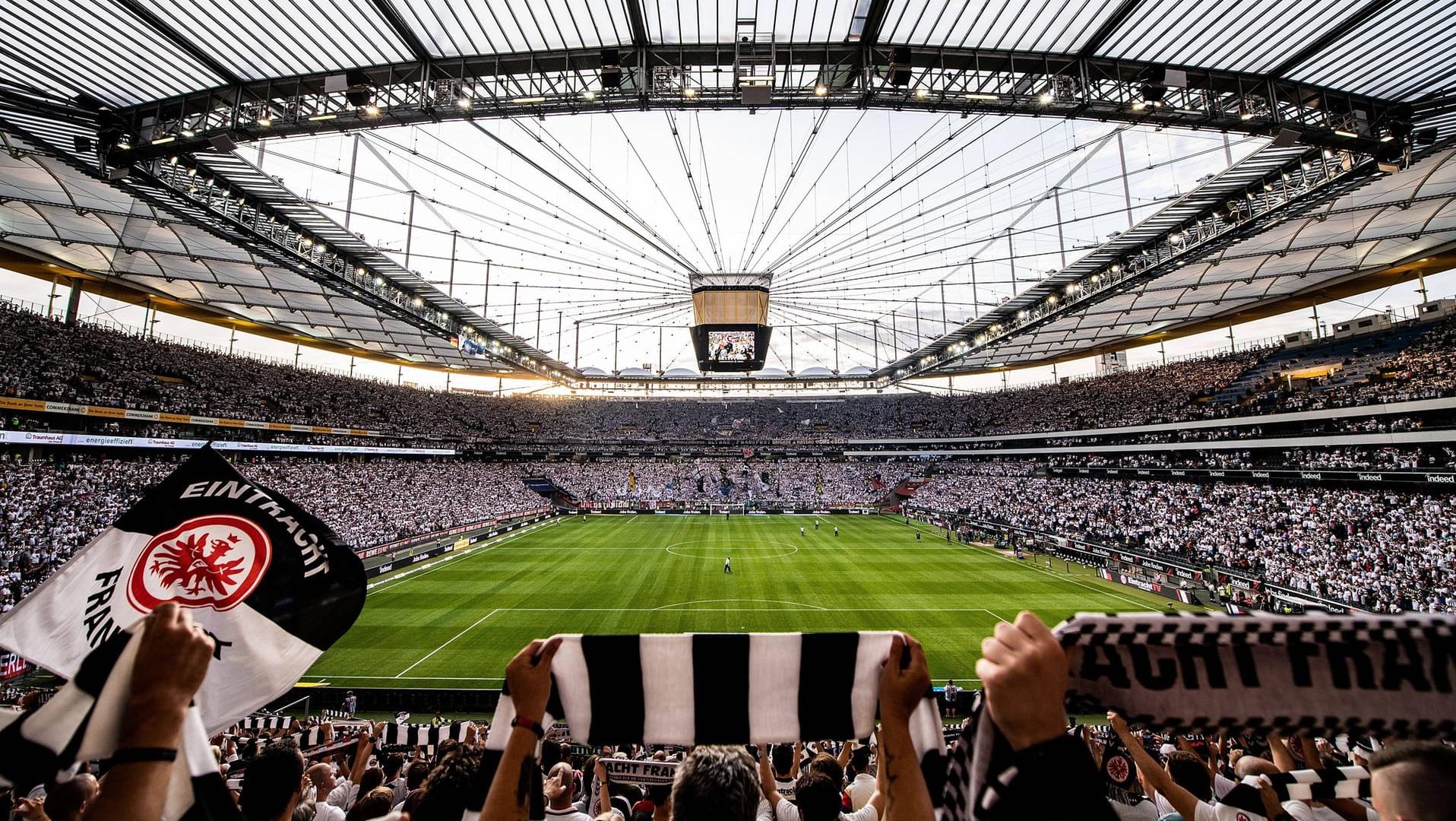 Heimspiel von Eintracht Frankfurt: Das Stadion der Hessen trägt bald einen neuen Namen.