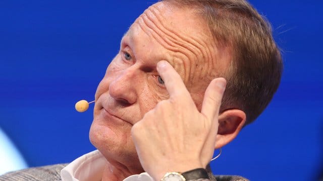 Lobt die Einigkeit der Clubs während der Corona-Krise: Hans-Joachim Watzke, Geschäftsführer des BVB,. Lobt die Einigkeit der Clubs während der Corona-Krise: Hans-Joachim Watzke, Geschäftsführer des BVB,.