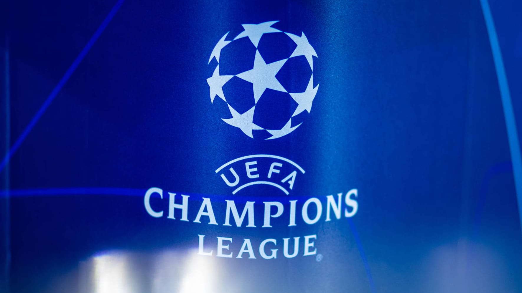 Uefa Champions League: Der Europapokal soll in diesem Sommer wieder aufgenommen werden. Uefa Champions League: Der Europapokal soll in diesem Sommer wieder aufgenommen werden.
