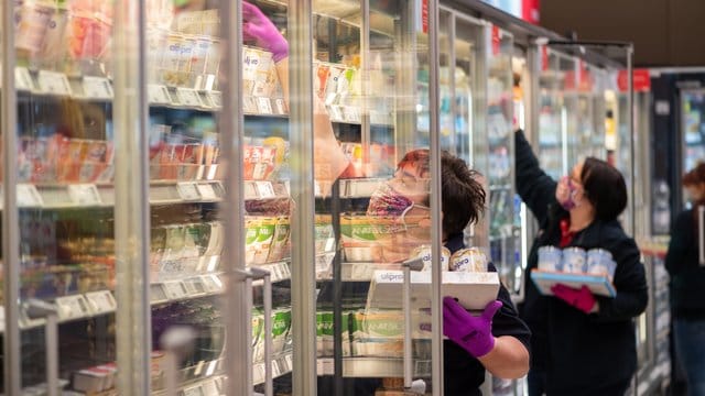 Arbeit im Supermarkt