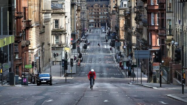 Auch in Glasgow gehen die Leute wegen des Coronavirus nicht mehr auf die Straße. Auch in Glasgow gehen die Leute wegen des Coronavirus nicht mehr auf die Straße.