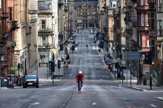 Auch in Glasgow gehen die Leute wegen des Coronavirus nicht mehr auf die Straße.