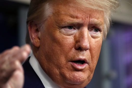 Warnt die Iraner vor einer Attacke: US-Präsident Donald Trump.