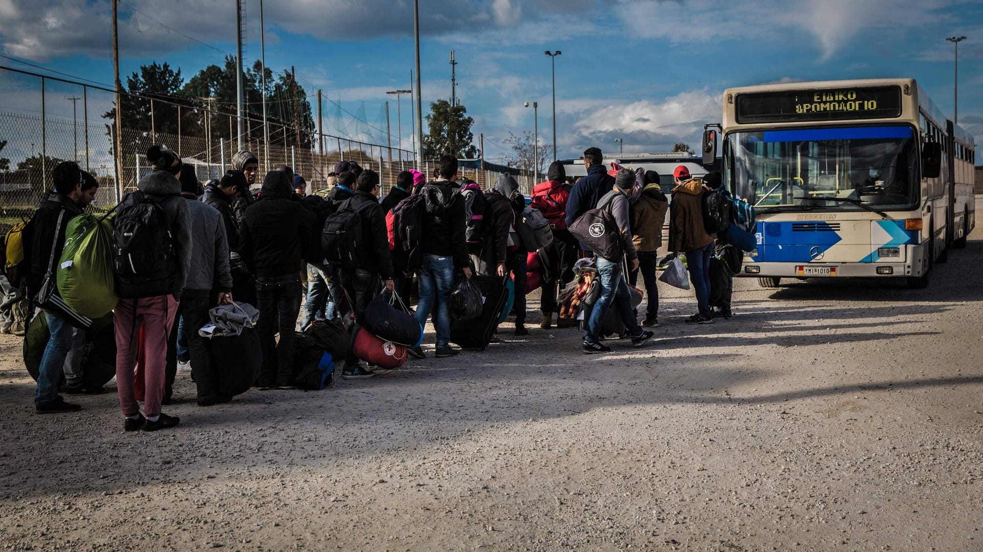 Flüchtlinge aus Syrien kamen im Jahr 2015 in die EU: Polen, Tschechien und Ungarn weigerten sich, während der Krise Migranten aufzunehmen.