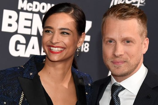 Oliver und Amira Pocher tauschen sich aus.