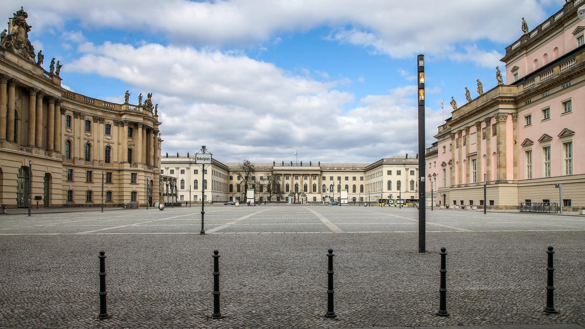 Das Gelände der Humboldt-Universität zu Berlin: Für Berliner Studierende könnte weitere finanzielle Hilfe kommen.