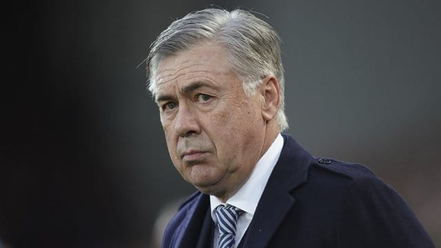 Carlo Ancelotti hofft auf einen gesellschaftlichen Wandel im Zuge der Corona-Pandemie. Carlo Ancelotti hofft auf einen gesellschaftlichen Wandel im Zuge der Corona-Pandemie.