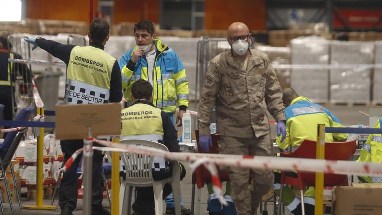 Ein Behelfskrankenhaus nahe Madrid: 27.000 Spanier sind bereits vom Coronavirus geheilt.