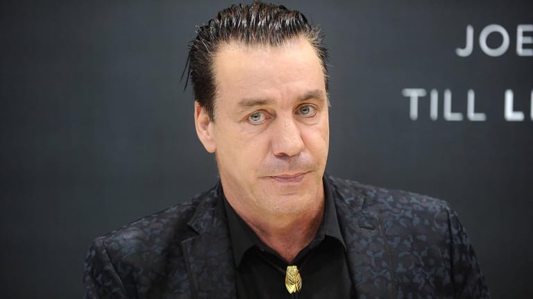 Sänger Till Lindemann: Eins seiner neuen Gedichte sorgt für Empörung.
