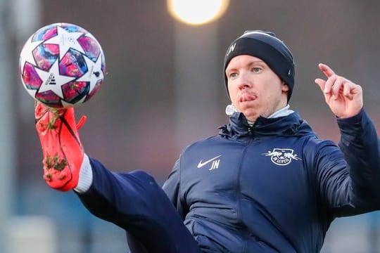 Chefcoach Julian Nagelsmann trainiert mit seinen Leipzigern in Kleinstgruppen.