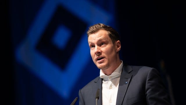 Schätzt HSV-Coach Dieter Hecking: Aufsichtsratschef Marcell Jansen. Schätzt HSV-Coach Dieter Hecking: Aufsichtsratschef Marcell Jansen.