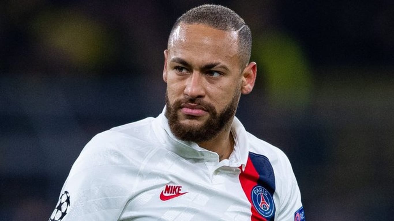 Tut Gutes in der Corona-Krise: PSG-Star Neymar. Tut Gutes in der Corona-Krise: PSG-Star Neymar.