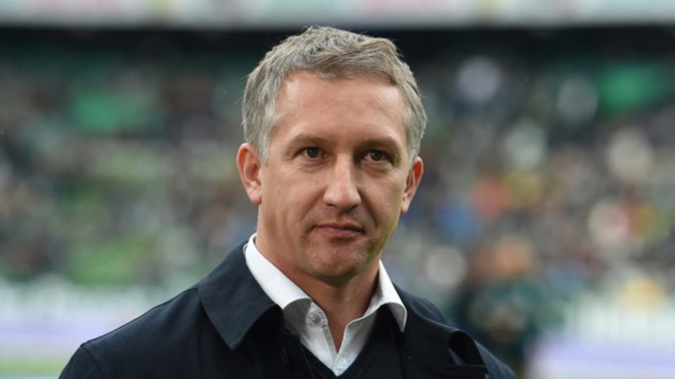 Geht mit Bremens Innensenator hart ins Gericht: Werder-Geschäftsführer Frank Baumann.