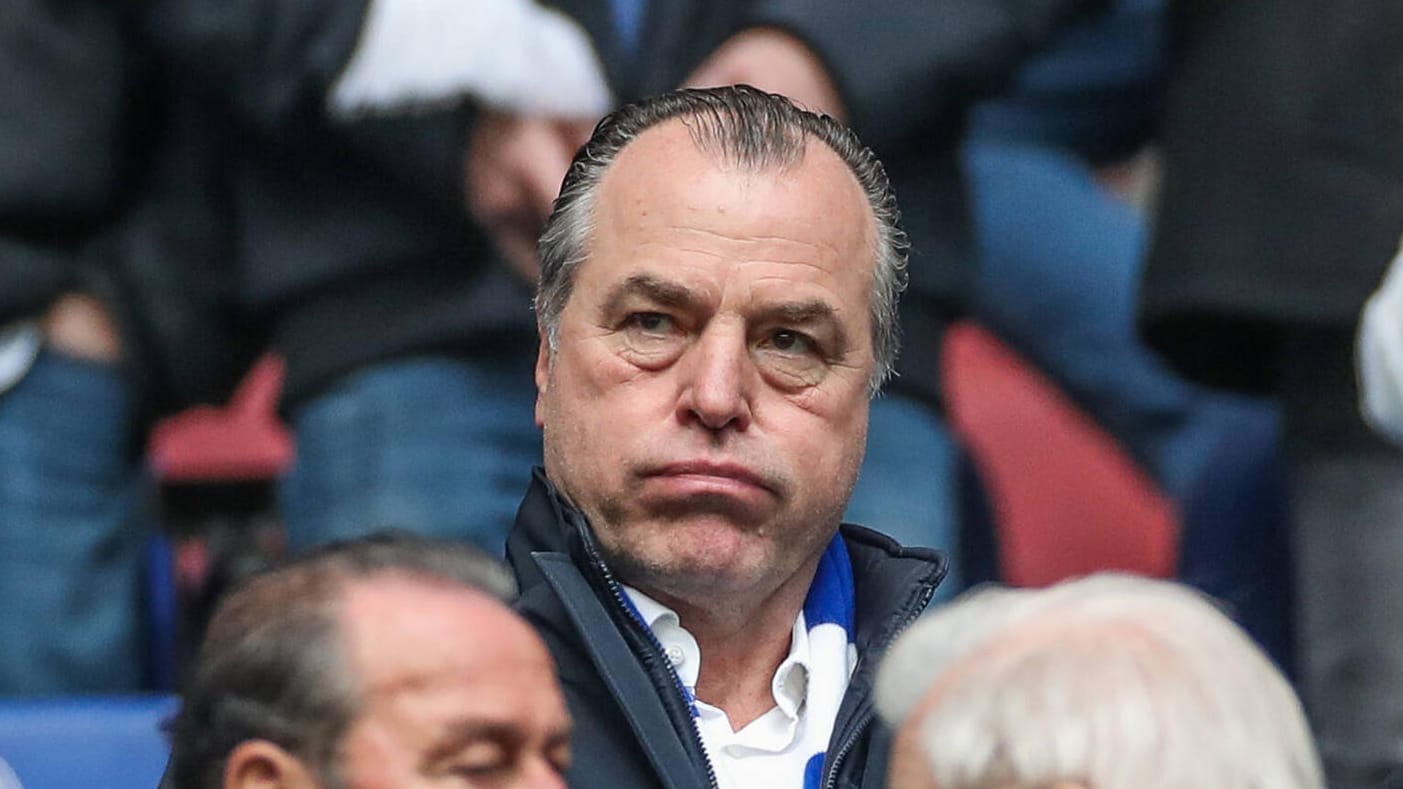 Clemens Tönnies: Der Schalke-Boss sorgt sich um die Zukunft vieler Bundesligisten. Clemens Tönnies: Der Schalke-Boss sorgt sich um die Zukunft vieler Bundesligisten.