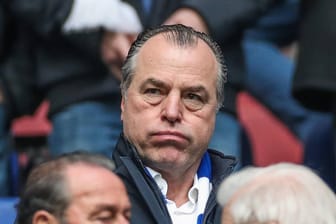 Clemens Tönnies: Der Schalke-Boss sorgt sich um die Zukunft vieler Bundesligisten.