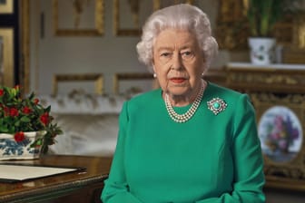 Wegen Corona-Krise: Königin Elizabeth II. wendet sich mit einem Video an das Volk.