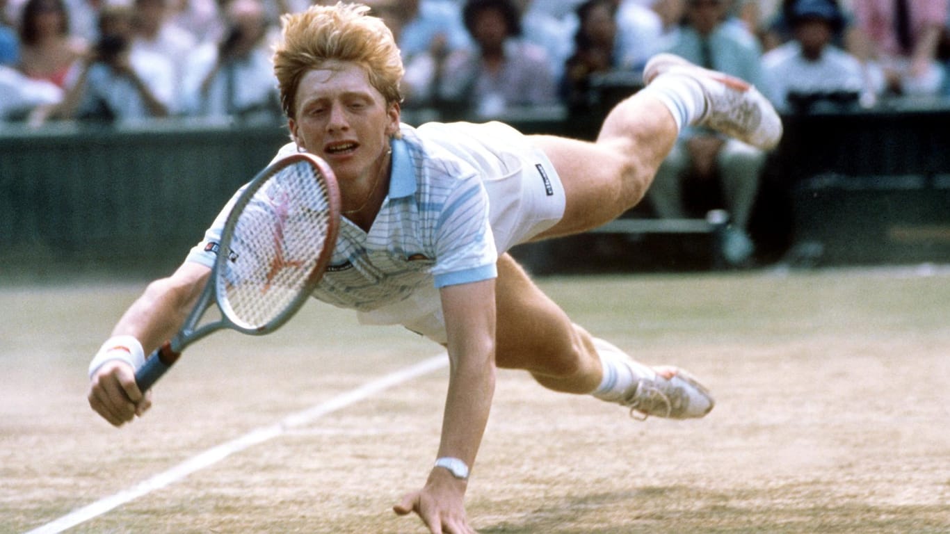 30.06.1985, Wimbledon: Boris Becker hechtet während des Turniers nach einem Ball – der "Becker-Hecht wurde schnell legendär.