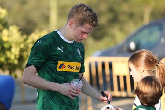 Hat durch die Folgen der Corona-Krise mehr Zeit für seinen Sohn: Matthias Ginter.