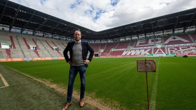 Michael Ströll, Geschäftsführer des FC Augsburg.