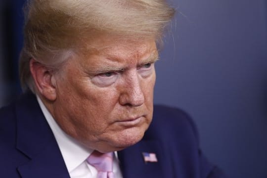 Donald Trump spricht im Weißen Haus über das Coronavirus.