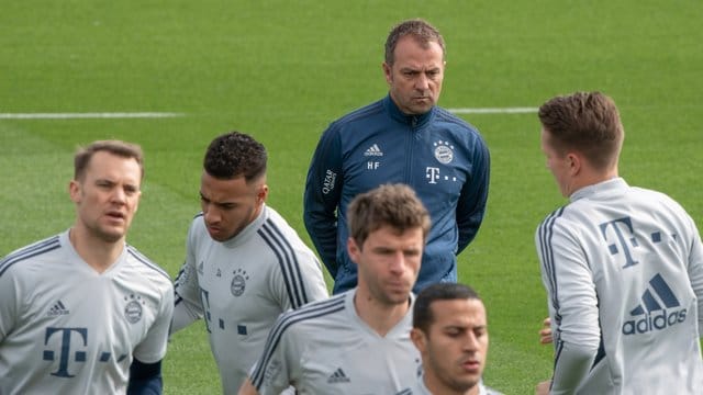 Bastelt am FC Bayern für die kommende Saison: Coach Hansi Flick.