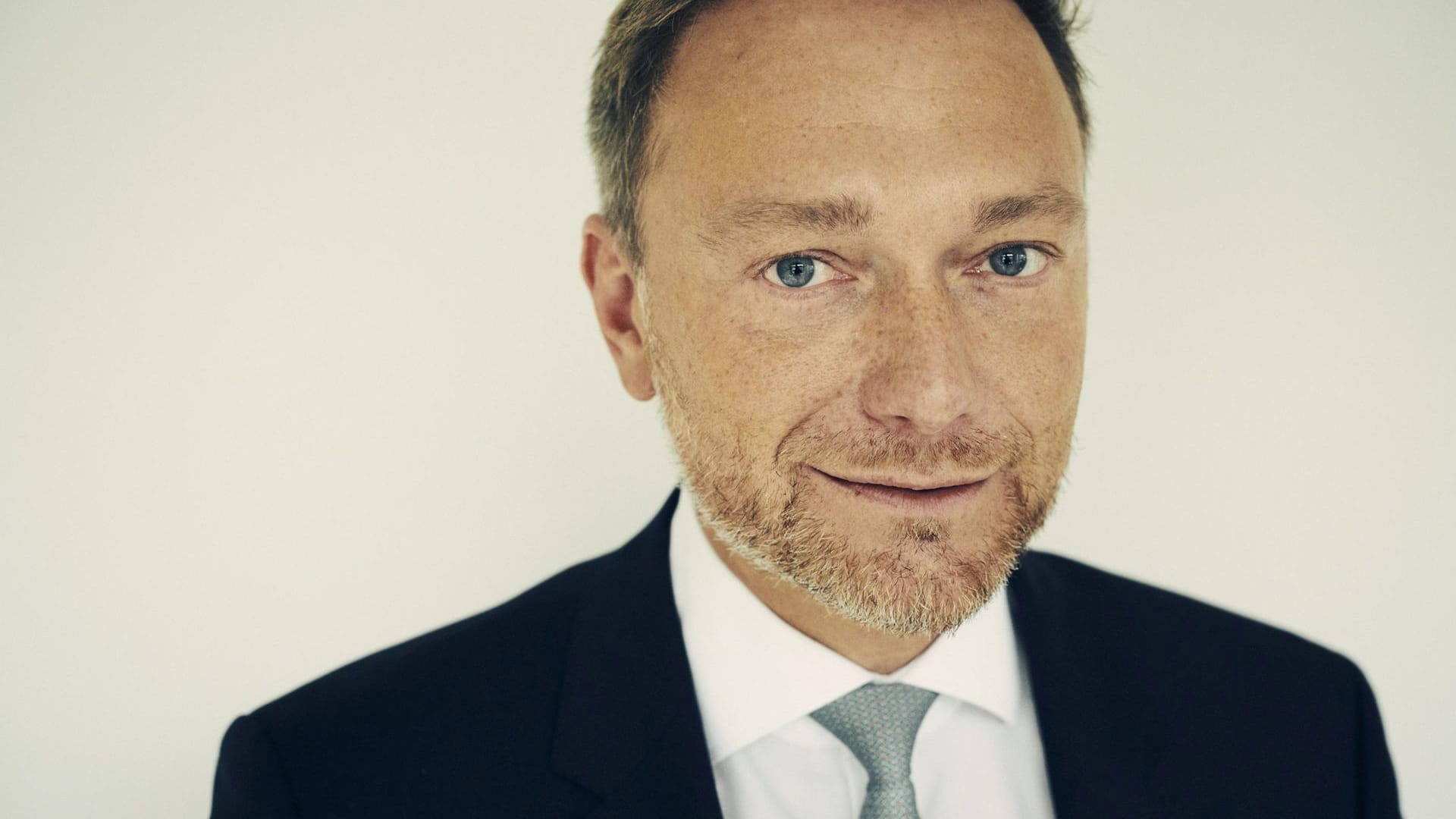 Christian Lindner wünscht sich ein besseres Krisenmanagement der Kanzlerin.