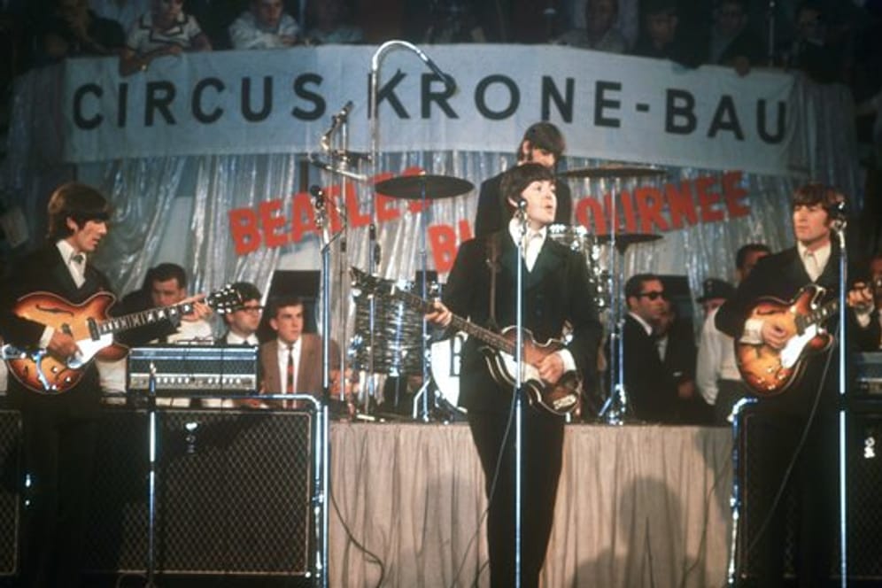 Die Beatles 1966 im Münchner Circus Krone-Bau.