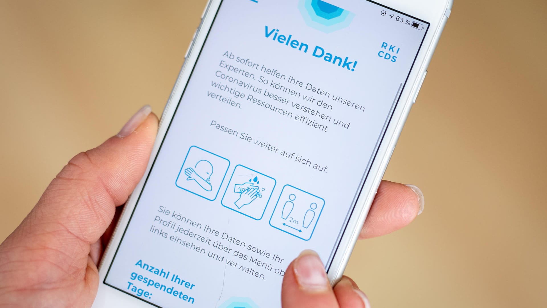 Datenspende-App des Robert Koch-Instituts: Bürger können die Daten ihres Fitnesstrackers der Forschung zur Verfügung stellen.