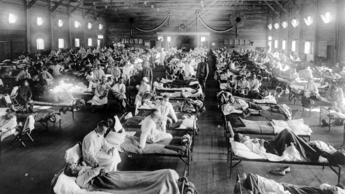 Grippe-Infizierte 1918 in den USA: Die Spanische Grippe kostete Millionen Menschen weltweit das Leben.