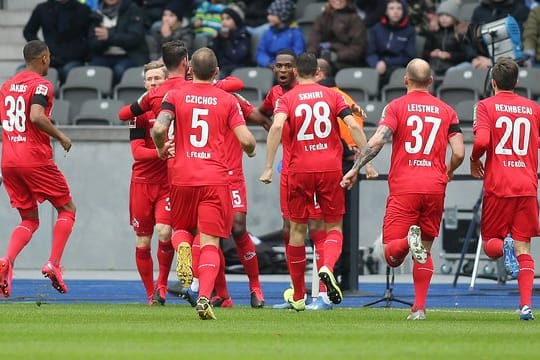 Auch die Spieler des 1.