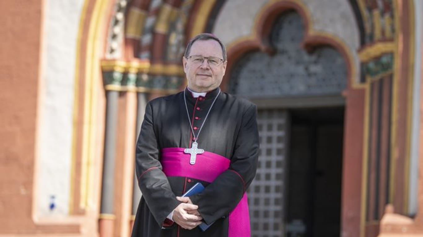 Georg Bätzing, Bischof von Limburg und Vorsitzender der Deutschen Bischofskonferenz, sieht in der Krise auch eine Chance.