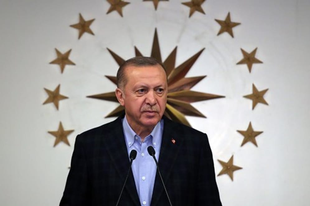 Recep Tayyip Erdogan, Präsident der Türkei, spricht während einer Pressekonferenz über die Coronavirus-Pandemie.