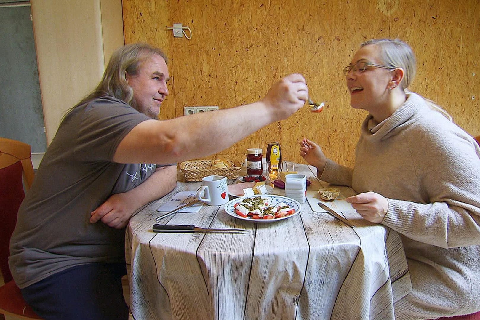 Sven und Sabine: Liebe geht wohl auch beim zweiten Blick durch den Magen.